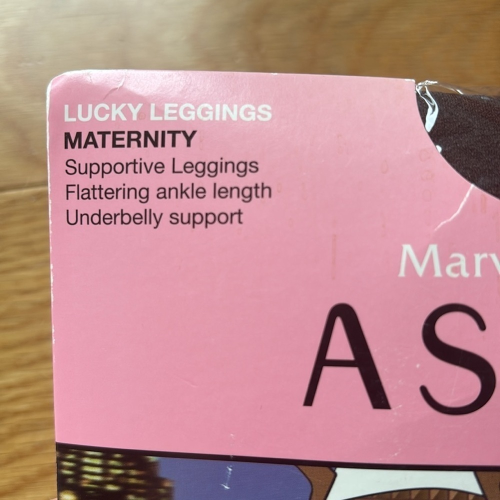 NWT Assets by Sara Blakey (Spanx) Lucky Leggings Maternity in Brown Size 4 - Picture 2 of 6